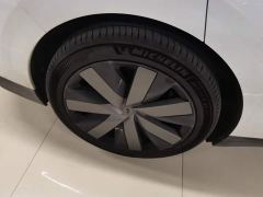 Li Auto i6 Four-Wheel Drive Standard Edition - ფოტო 6