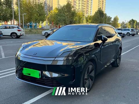 2024 Lynk & Co 08 EM-P 220km AWD Performance Halo