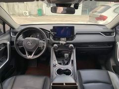 Toyota RAV4 2.0L CVT FWD Urban Edition - фото 6