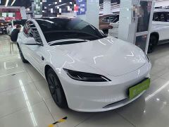 Tesla Model 3 Long Range All-Wheel Drive - ფოტო 3