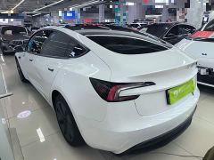 Tesla Model 3 Long Range All-Wheel Drive - ფოტო 4