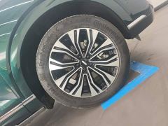 Great Wall WEY Blue Mountain Four-Wheel Drive Extended Range Version - фото 6