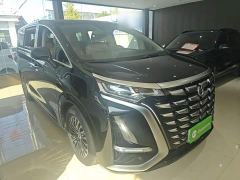 Denza D9 DM-i 1050 Premium - ფოტო 3