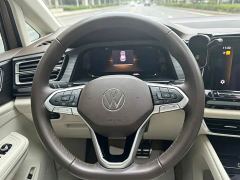 Volkswagen Viloran 380TSI Edition - photo 10