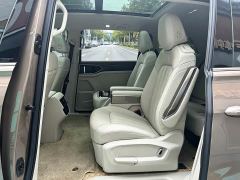 Volkswagen Viloran 380TSI Edition - photo 8