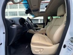 Toyota Alphard Hybrid 2.5L Premium Edition - ფოტო 8