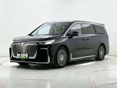 Voyah Lantu Dreamchaser PHEV AWD Flagship Kunpeng Edition - photo 1