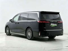 Voyah Lantu Dreamchaser PHEV AWD Flagship Kunpeng Edition - photo 9