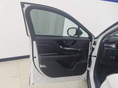 Lincoln Explorer 2.0T Two-Wheel Drive Premium - ფოტო 7