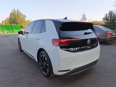 Volkswagen ID.3 Outstanding Edition - ფოტო 4