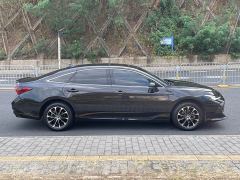 Toyota Avalon 2.0L Premium Edition - ფოტო 18