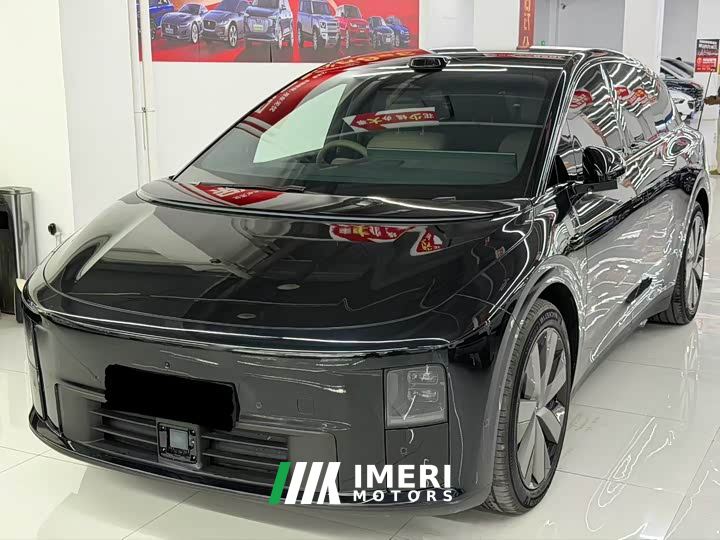 Li Auto i6 AWD Edition