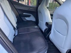 Volvo EX30 Rear-Wheel Drive Extended Range Ultra - фото 9