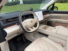 NIO ES8 Six-Seat Executive Luxury Edition - photo 7