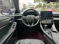 Toyota Avalon 2.0L XLE Premium Edition - ფოტო 19