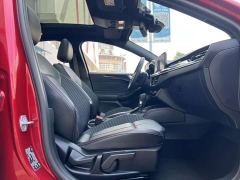Ford Focus Hatchback EcoBoost 180 Automatic ST Line - фото 18