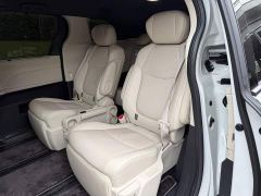 Toyota Sienna 2.5L Hybrid AWD Premium - photo 12