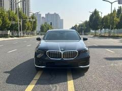 BMW 5 Series 530Li Premier Luxury Package - ფოტო 2