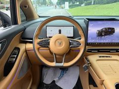 Voyah Lantu Dreamchaser PHEV AWD Flagship Kunpeng Edition - ფოტო 13