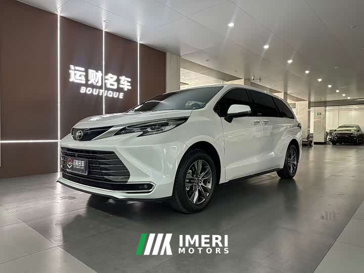 Toyota Sienna 2.5L Hybrid AWD Premium Edition