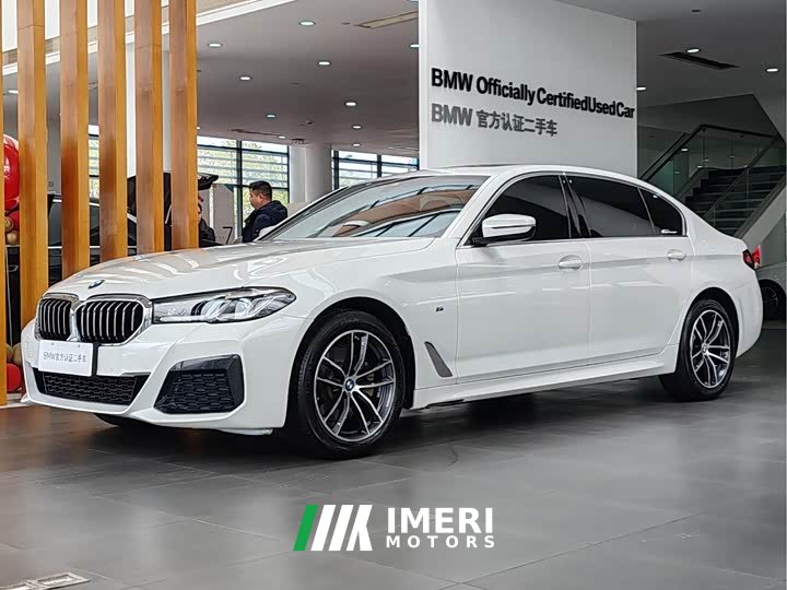 BMW 5 Series 2022 525Li M Sports Package