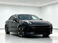 Lynk & Co 03 1.5T DCT Pro - ფოტო 3