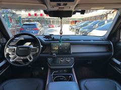Land Rover Defender 110 3.0T P400 Dark Edition - фото 19
