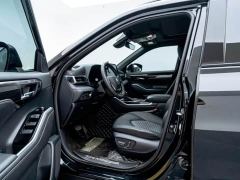 Toyota Crown Venza 2.5L HEV AWD Premium - фото 17