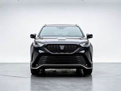 Toyota Crown Venza 2.5L HEV AWD Premium - фото 2