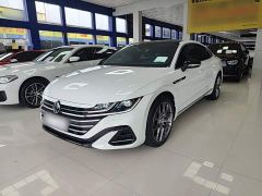 Volkswagen CC 380TSI Eye-Catching Edition - photo 1
