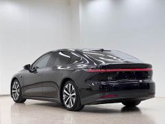 NIO ET7 75kWh Executive - ფოტო 5