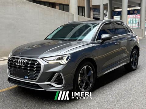 2022 Audi Q3 35 TFSI Fashion Dynamic - автомобиль из Китая