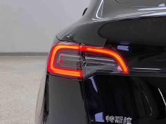 Tesla Model Y Facelift Long Range All-Wheel Drive - ფოტო 11