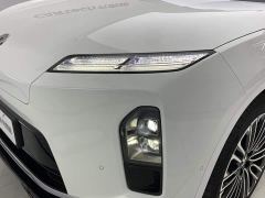 NIO ES8 Six-Seat Executive Signature Edition - фото 9