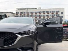 Mazda 3 Axela 2.0L Auto Obsidian Shining Edition - photo 18