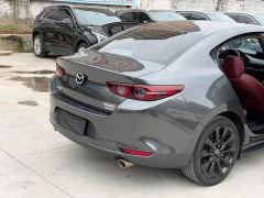 Mazda 3 Axela 2.0L Auto Obsidian Shining Edition - photo 19