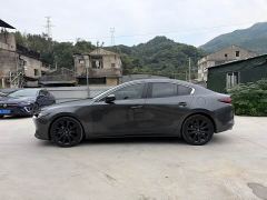 Mazda 3 Axela 2.0L Auto Obsidian Shining Edition - photo 2