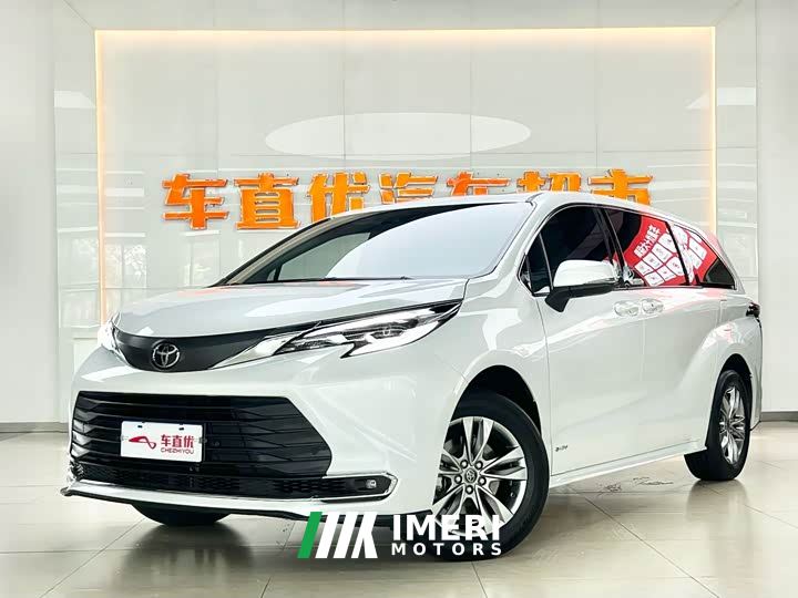 Toyota Sienna 2.5L Hybrid FWD Comfort - car from China