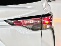 Toyota Sienna 2.5L Hybrid FWD Comfort - photo 18