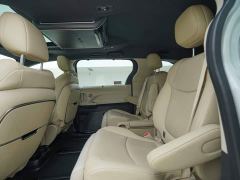 Toyota Sienna 2.5L Hybrid Luxury - photo 20