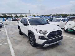 Toyota RAV4 2.0L CVTAWD Edition - фото 6
