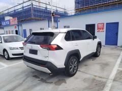 Toyota RAV4 2.0L CVTAWD Edition - фото 7