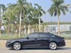 Honda Accord 260TURBO Luxury Edition - photo 3