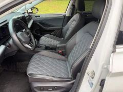 Volkswagen Sagitar 300TSI DSG Excellence Edition - photo 8
