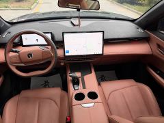 Changan UNI-Z 1.5T Premium Edition - ფოტო 3