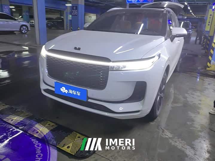 Li Auto ONE Extended Range 6-Seater - ავტომობილი ჩინეთიდან