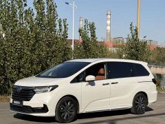 Honda Odyssey 2.0L e:HEV Sharp Comfort Edition - ფოტო 1