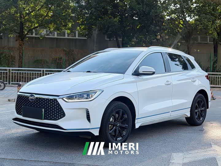 BYD e2 Luxury - ავტომობილი ჩინეთიდან