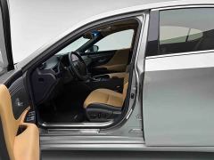 Lexus ES 300h Premium Edition - ფოტო 4
