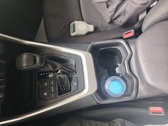 Toyota RAV4 Hybrid 2.5L E-CVT FWD Elite - фото 13